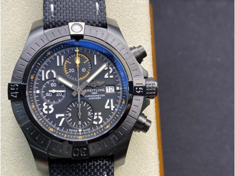 TF（Technology Factory）複刻百年靈BREITLING復仇者計時腕表夜間任務系列7750機芯45MM高仿手錶